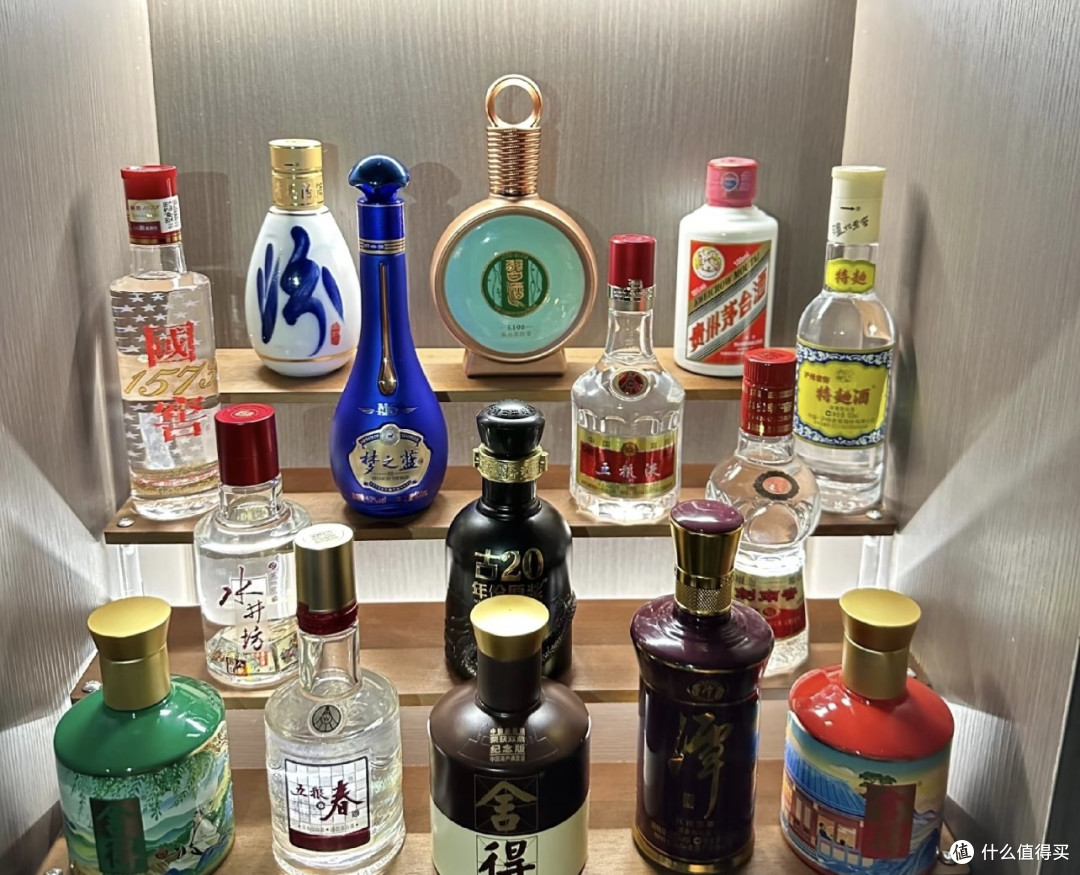 双节喝啥酒?我把50到1000元档白酒"好价"全给你捋出来了