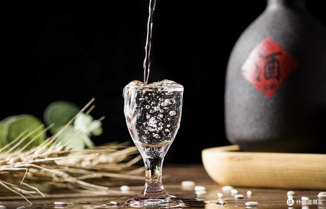 双节喝啥酒?我把50到1000元档白酒"好价"全给你捋出来了