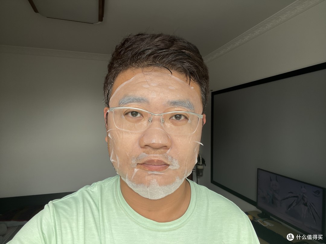 人到中年不妥协，边玩游戏边护肤--40+男人5款面膜的真实体验