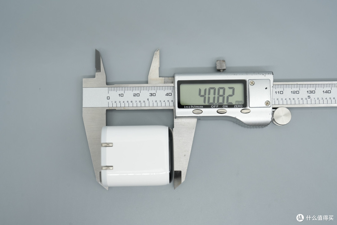 支持 PD3.2与UFCS ,倍思 45W PicoGo Pro拆解