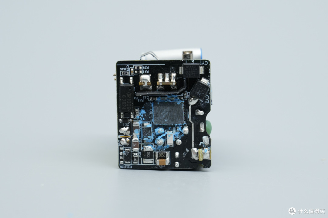 支持 PD3.2与UFCS ,倍思 45W PicoGo Pro拆解
