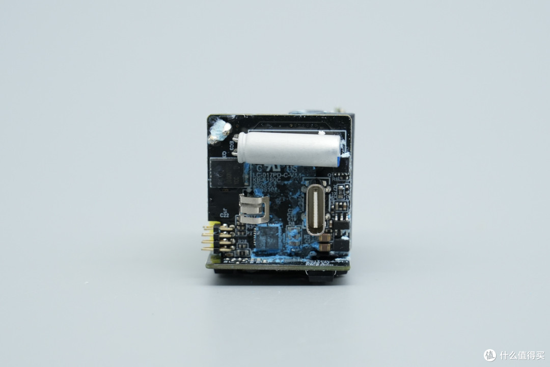 支持 PD3.2与UFCS ,倍思 45W PicoGo Pro拆解