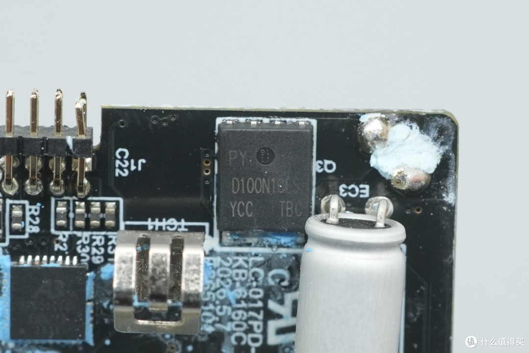 支持 PD3.2与UFCS ,倍思 45W PicoGo Pro拆解