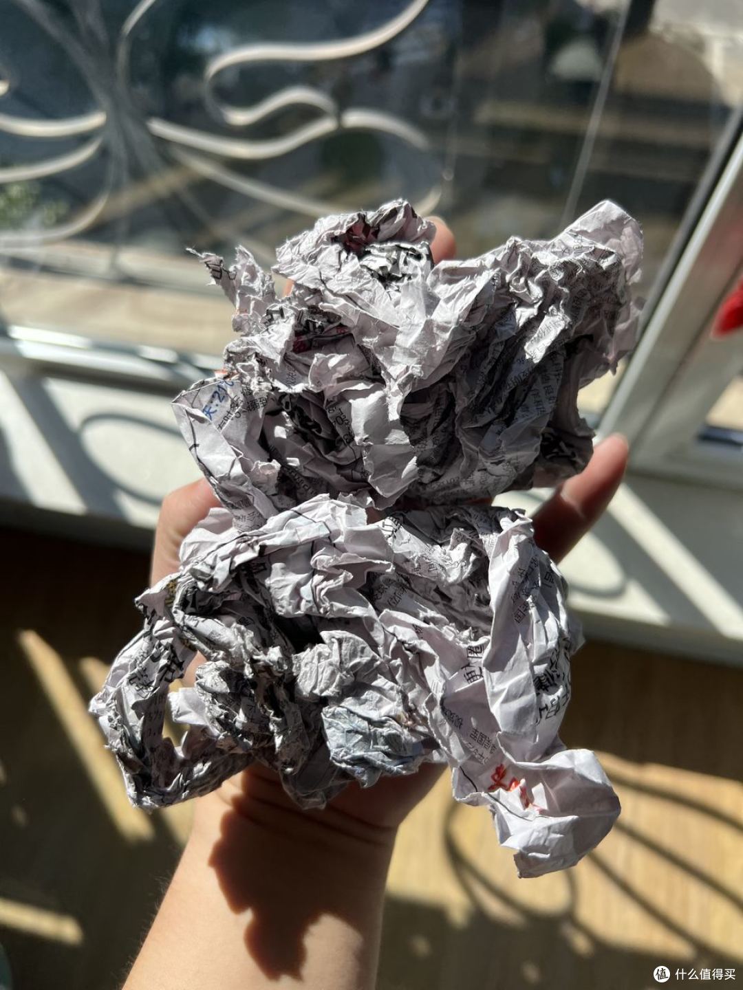 用报纸擦玻璃的没有低与40岁的吧