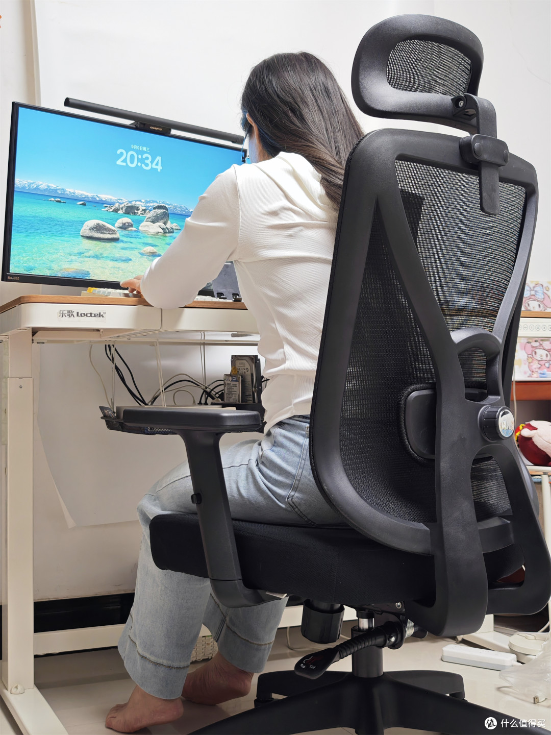夏草木Fit CC，百元档工学椅久坐超舒适