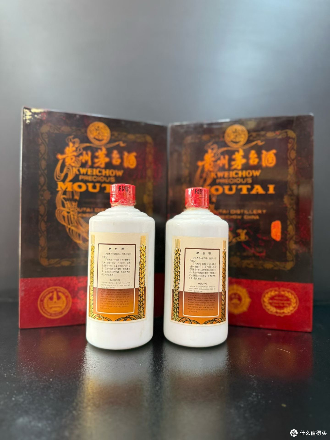 中秋国庆双节,开瓶珍藏老茅台,岁月入酒