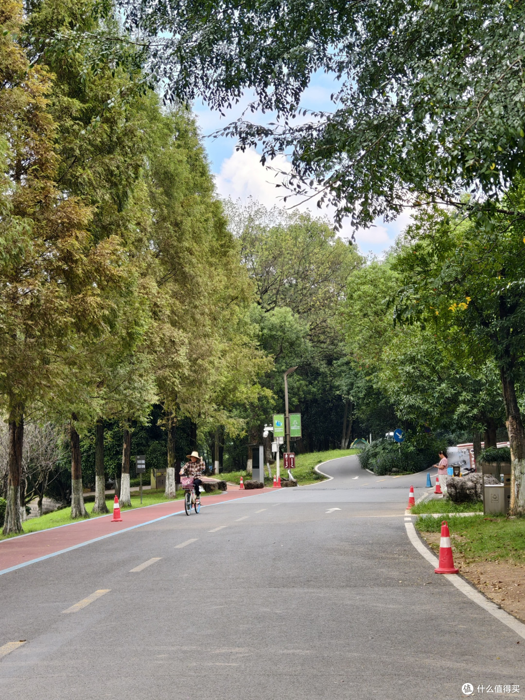 2000元捡漏X100 Ultra(16+512),曾经的拍照机皇,现在只要2000,拍照在线,系统不属于苹果iOS