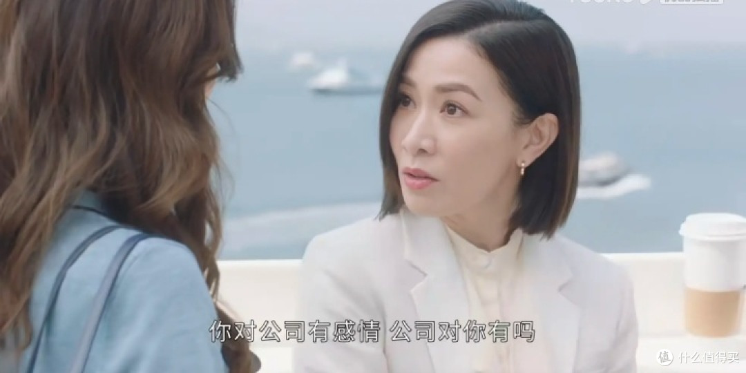 评分不高,却比9分剧更敢拍:它扒的是那块叫"理想"的遮羞布