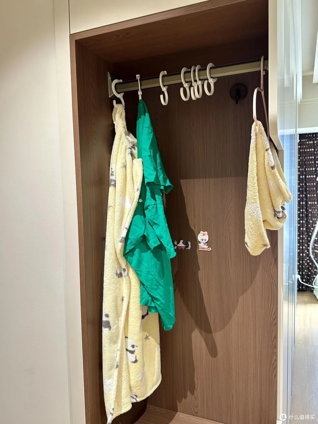 回家脱下来的衣服放哪里?懒人的收纳方法来了,这6个都很实用