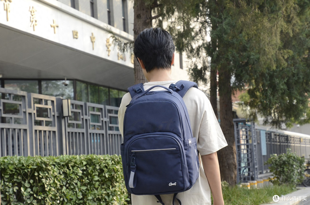 初中课业明显加重,GMT for Kids护脊书包为孩子科学减负
