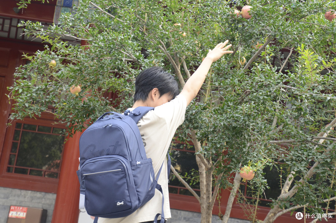 初中课业明显加重,GMT for Kids护脊书包为孩子科学减负