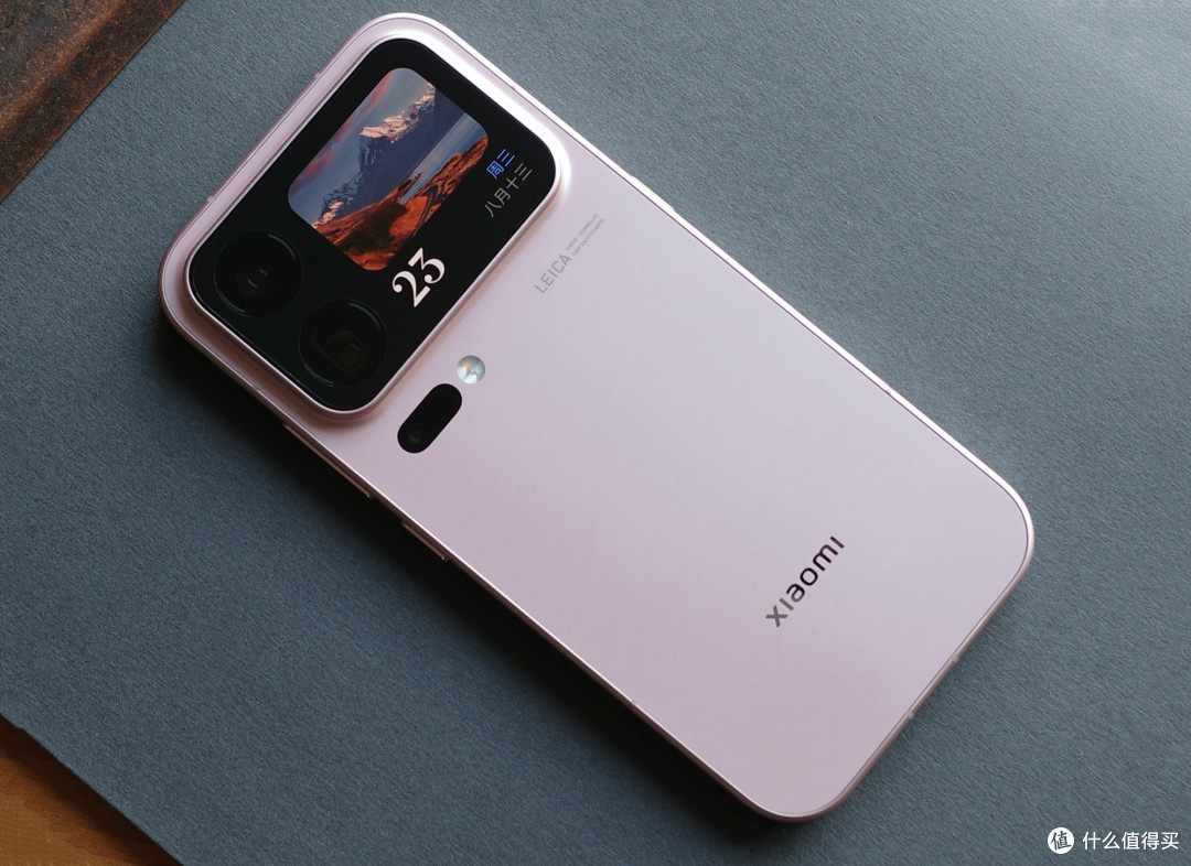 2nm芯片+双2亿徕卡+8500mAh,小米18 Pro Max比Pro强在哪?