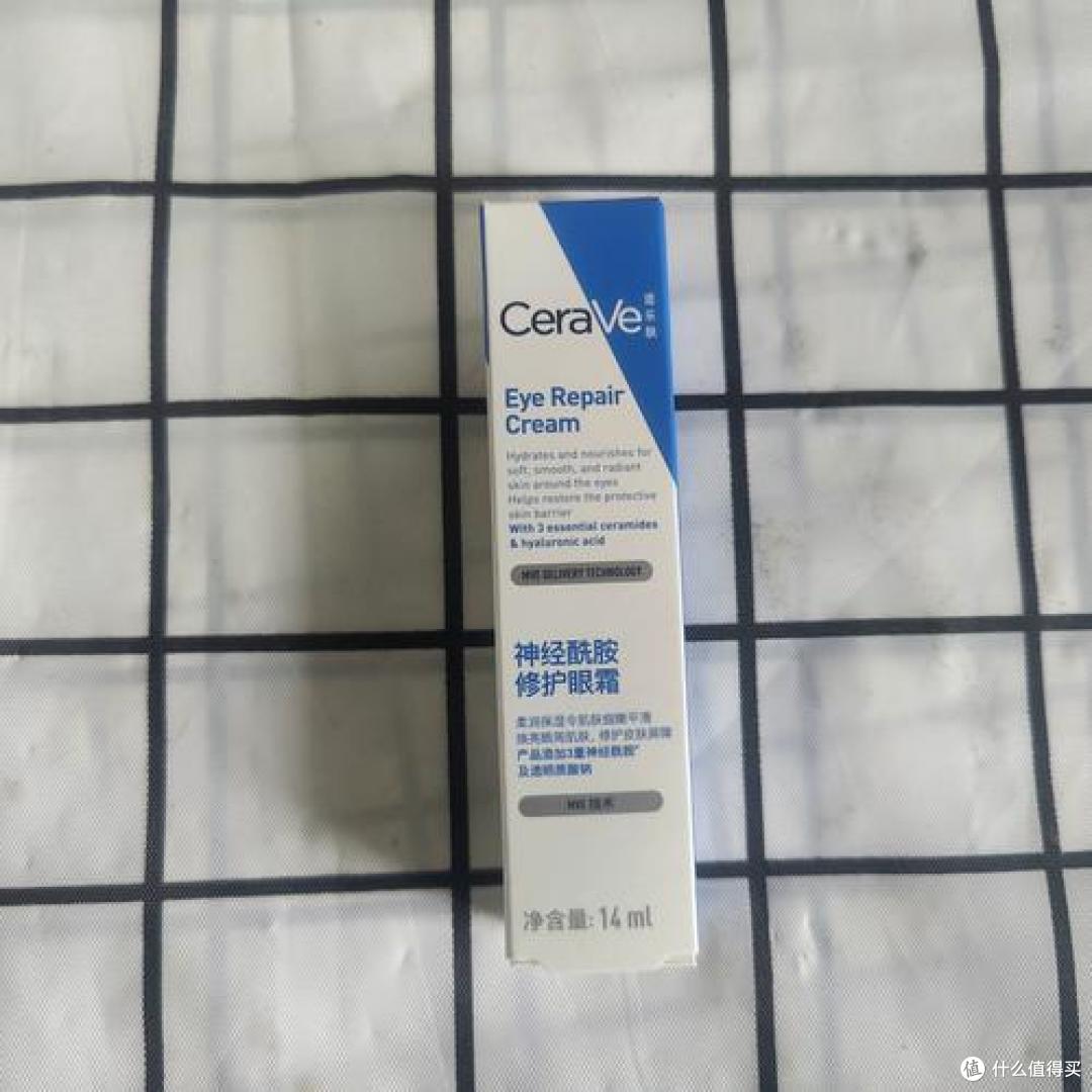 不同年龄段该怎么挑选眼霜?按需求选,淡纹紧致改善黑眼圈不踩坑