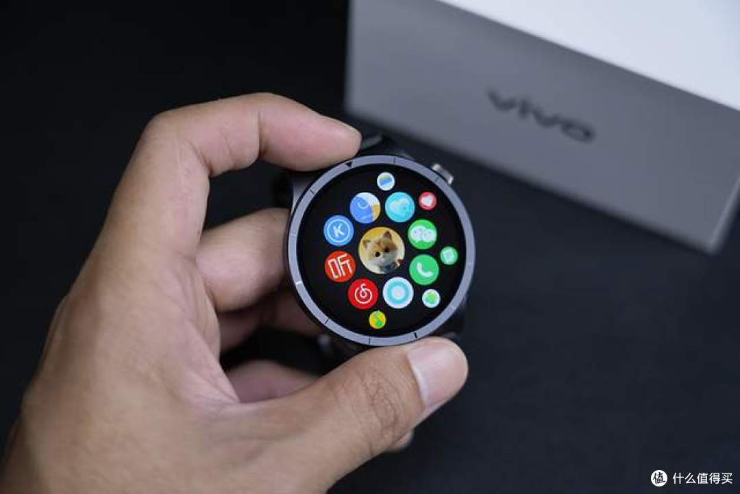 vivo WATCH 6:蓝宝石玻璃表镜、超轻薄表体