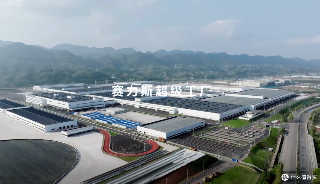鸿蒙智行秋季亮剑:问界独立后首秀,五界版图成型