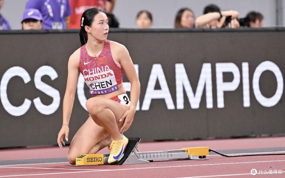 17岁陈妤颉逆风11秒06夺冠:普通跑者学这3招提升自己