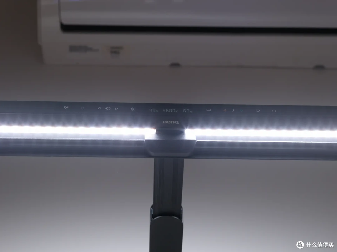 双屏用户不再凑活!明基 ScreenBar Max 首发评测