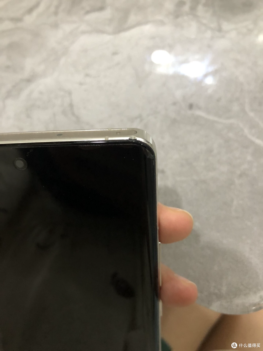 真我GT5 Pro换屏机1020元,官方一块屏就要829