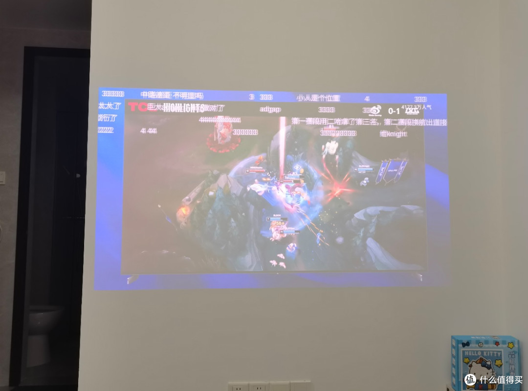 坚果N1S 4K特别版|新家无电视,巨幕观影自由