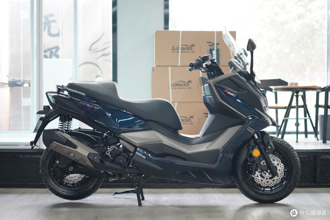 三万级的光阳赛艇S350,经典大踏板还值得选吗?