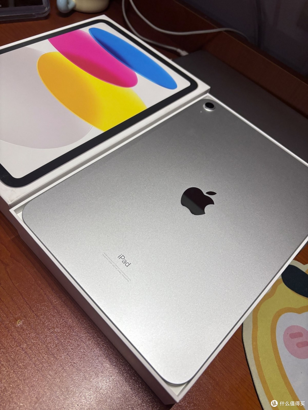 最便宜AI平板来了:iPad 12用A19+8GB+C1X,449美元加量不加价