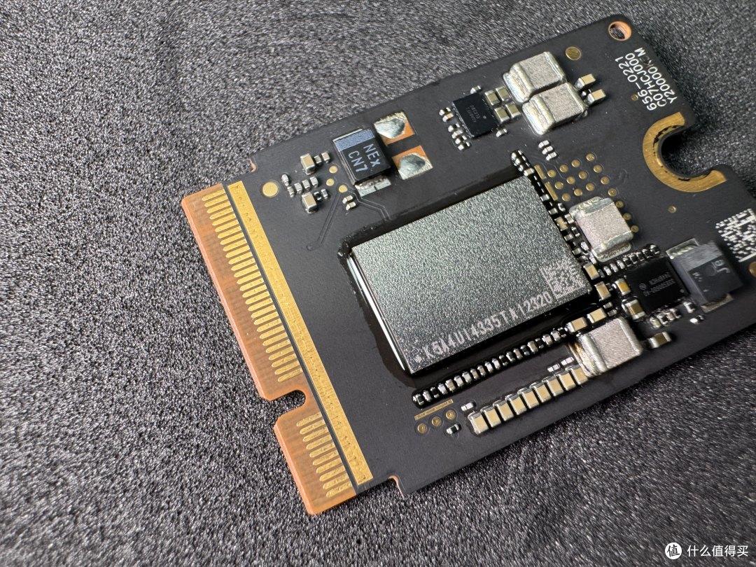 新 Mac mini M6 款巨变:硬盘变板载了!