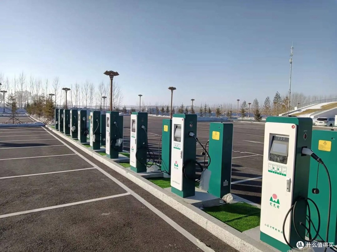 锂电池开征2%消费税、插混增程优惠明年退场:"该买什么车"?
