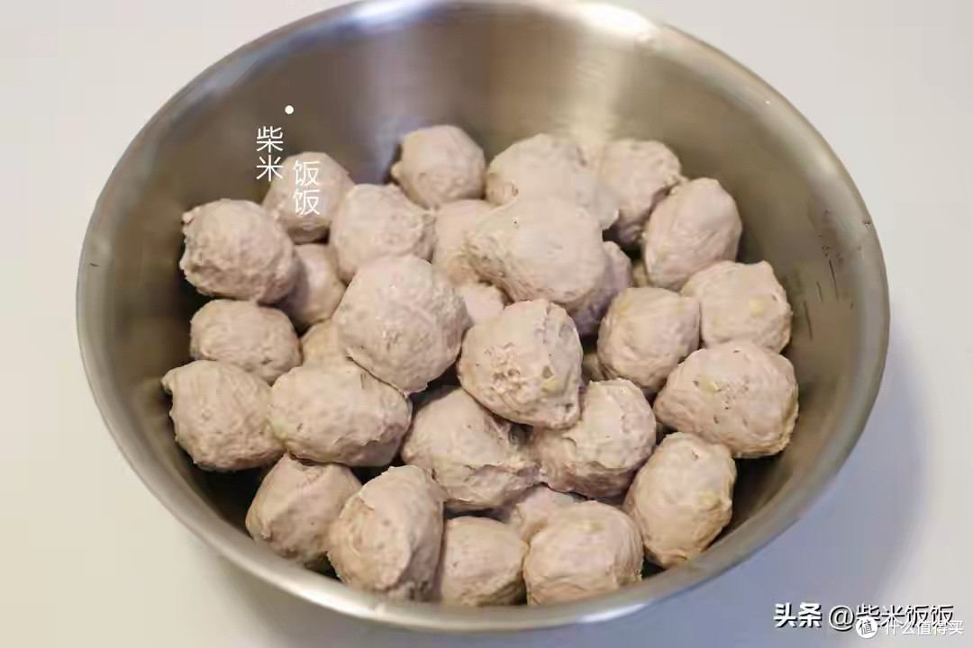 如何制作鲜嫩放心的牛肉丸