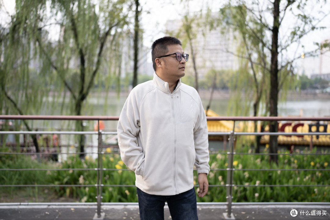 VBREX 抓绒服:保暖效果和质感和一千多的一样好,性价比深度测评