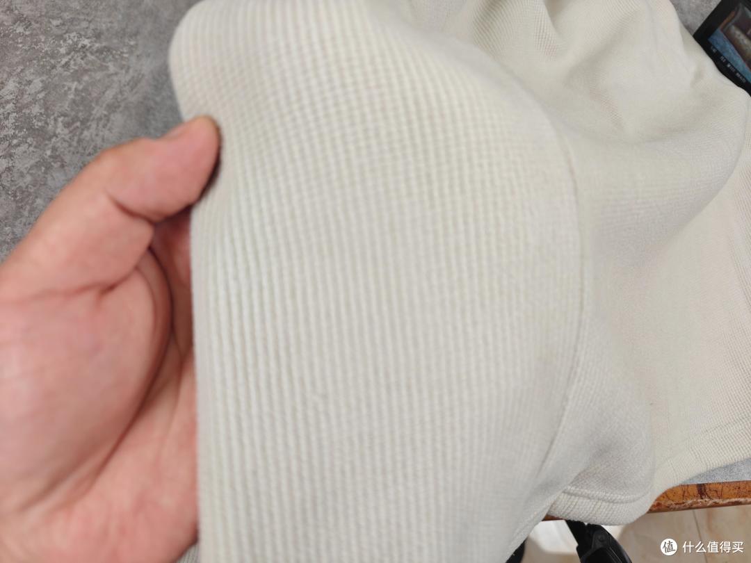 VBREX 抓绒服:保暖效果和质感和一千多的一样好,性价比深度测评