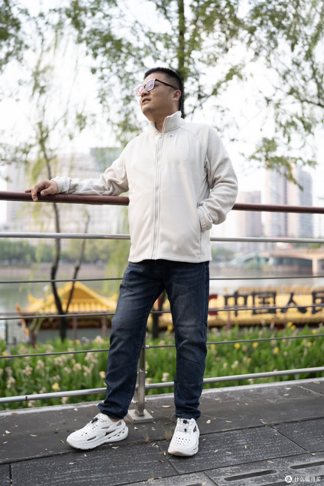 VBREX 抓绒服:保暖效果和质感和一千多的一样好,性价比深度测评