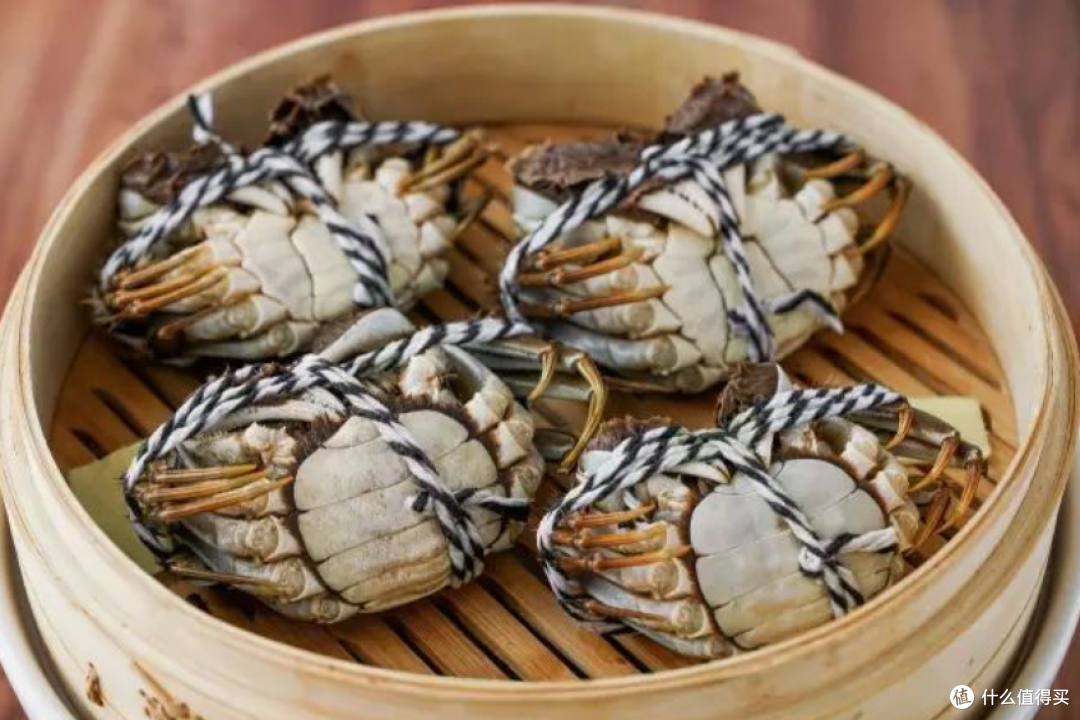 蒸螃蟹,是冷水上锅还是热水上锅?10个人9个错,难怪蟹黄流一地