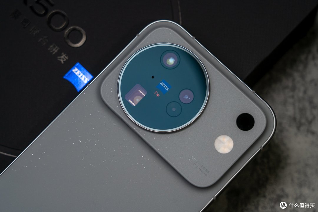大地回声,不同凡响!vivo X500开箱