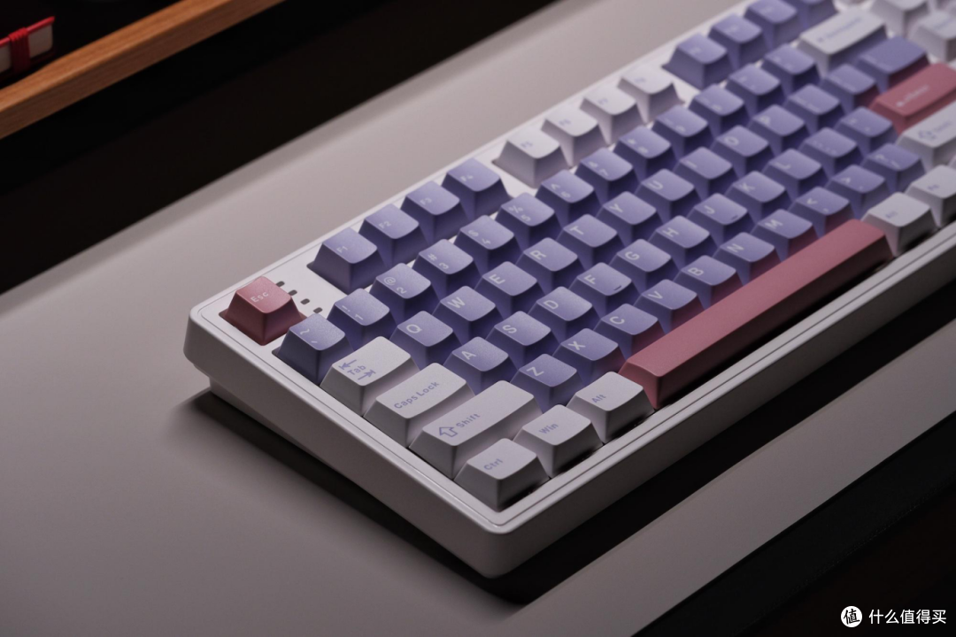 烟云紫静音红轴,GANSS GS3104TPro 这把键盘还挺适合放在办公位