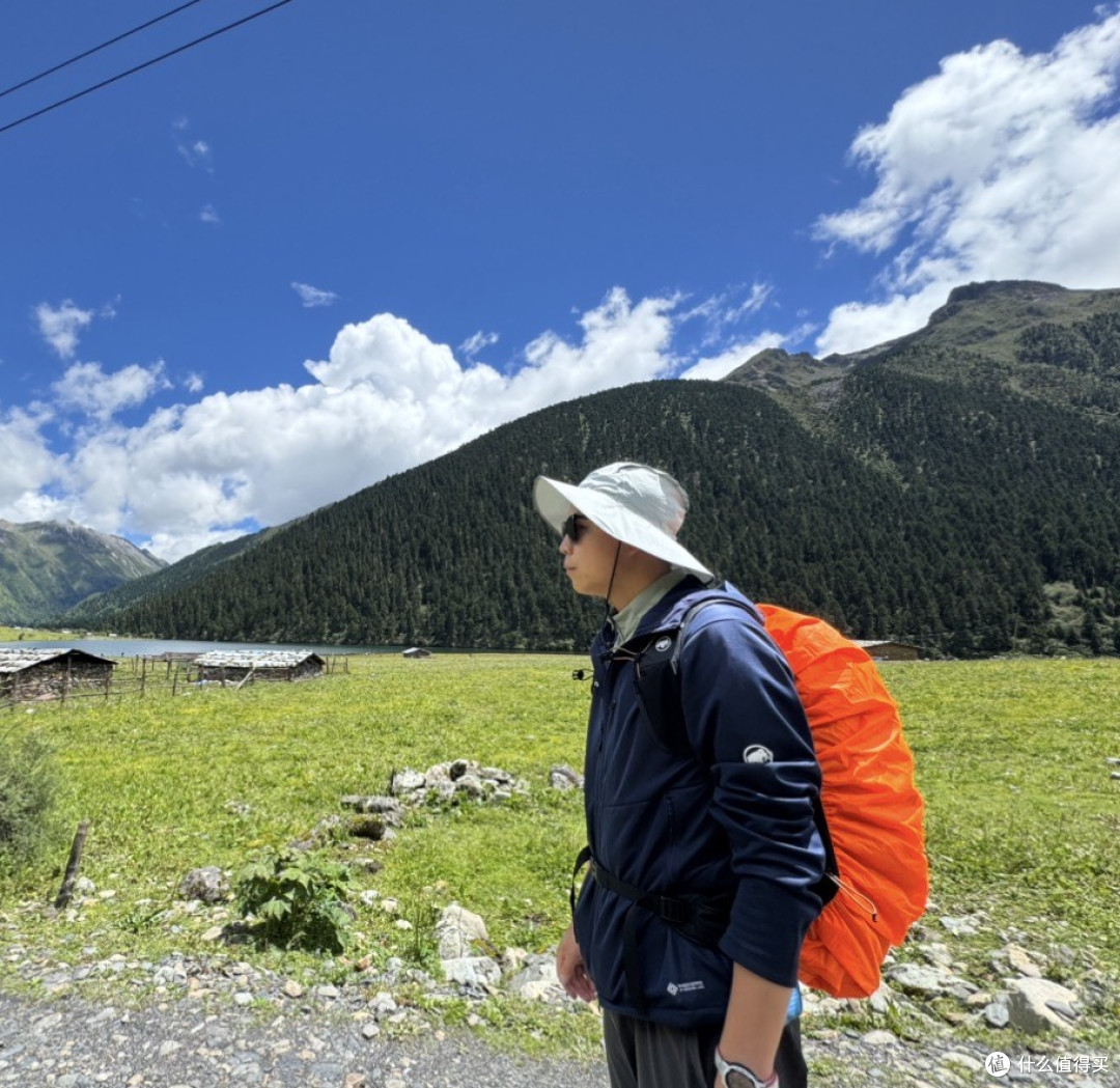 Mammut Ultimate 7代防风透气顶级，耐磨其实一般