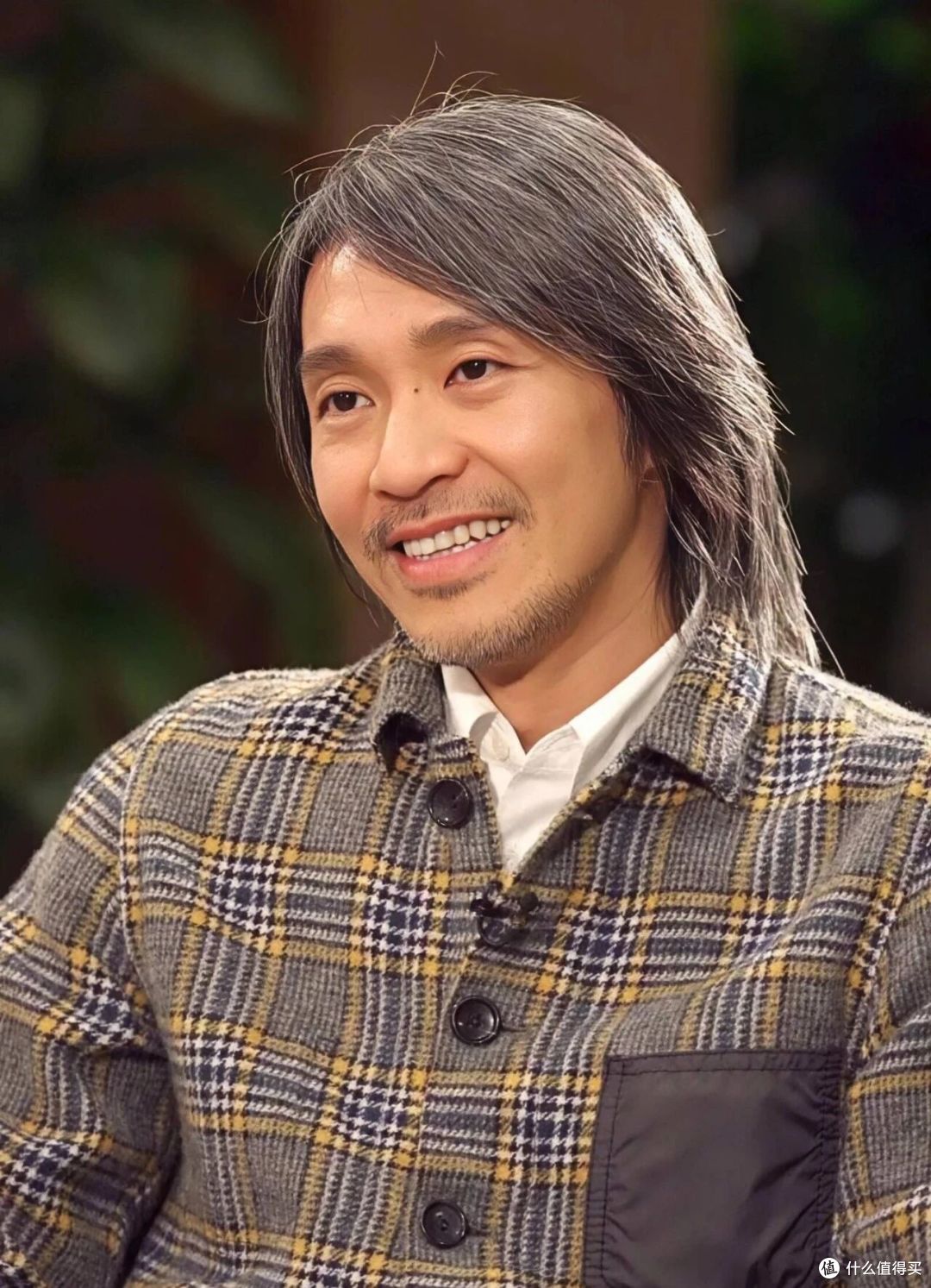周星驰还在赌，王晶已经撤了：短剧这盘棋，两人下法不同，谁赢？