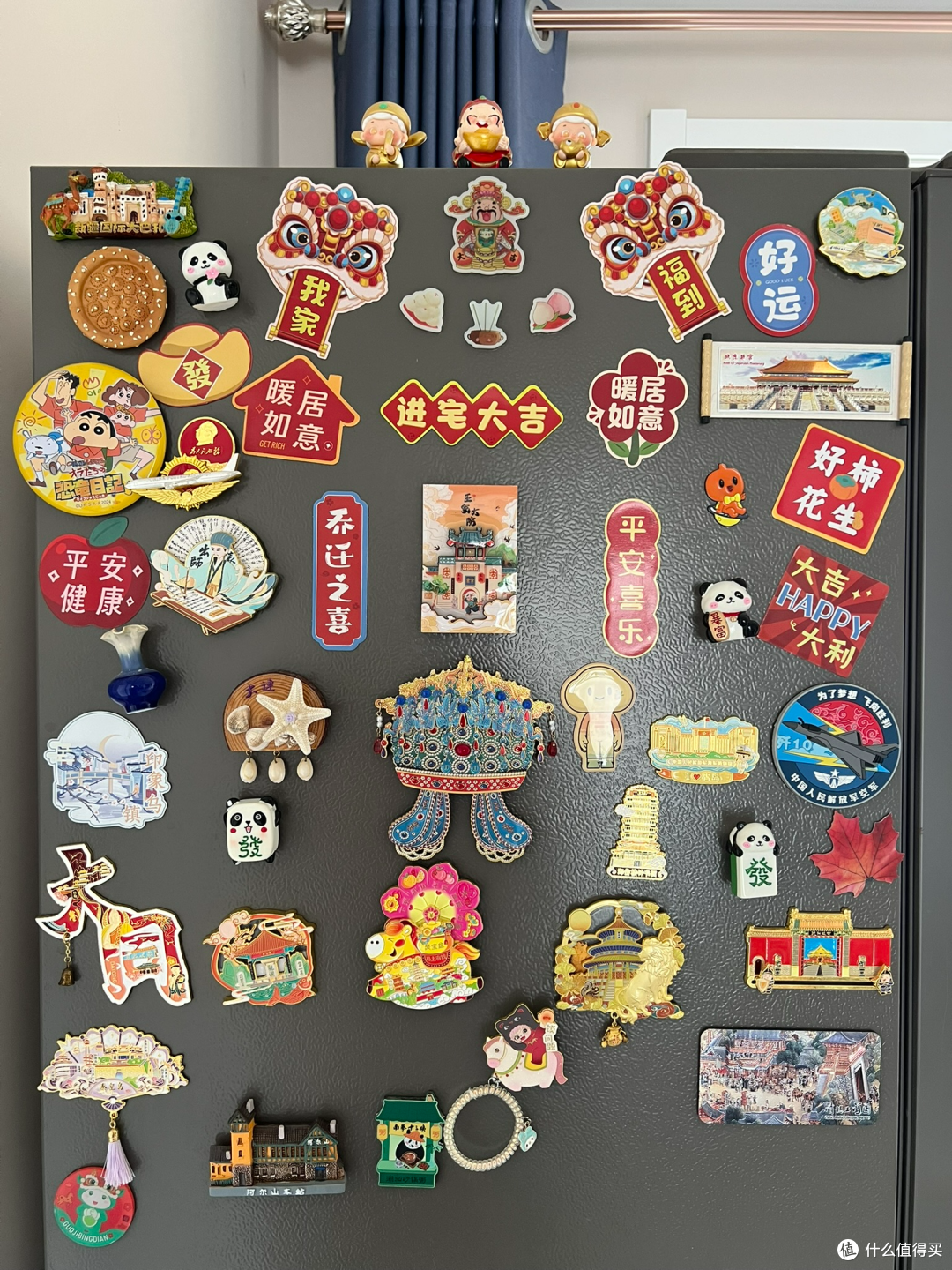 其实有一个秦皇岛的冰箱贴，不过是亲人送的