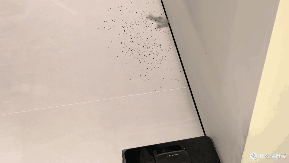 云鲸蒸汽热水洗地机S3 Steam实测:400℃蒸汽洗地,厨房油污一遍过