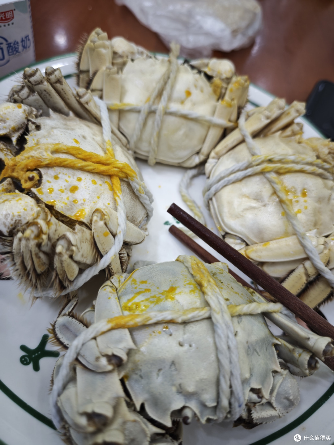 白玉蟹VS蓝色妖姬,变异大闸蟹鉴赏~