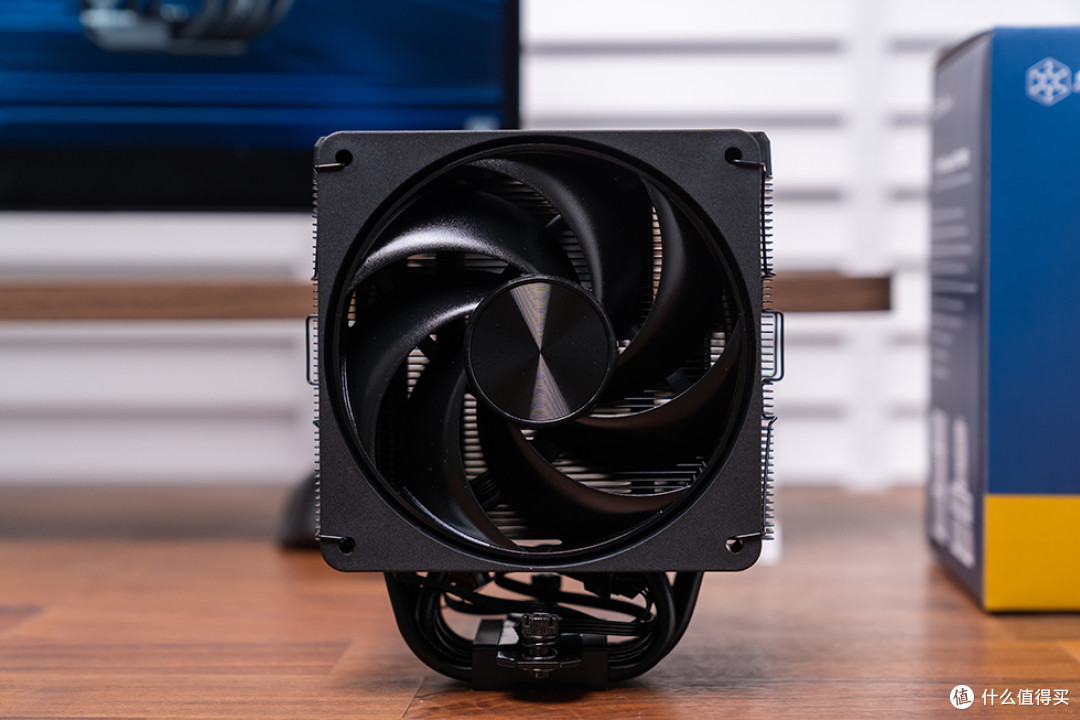 越级单塔风冷：银昕 FM600 Pro，平价体验旗舰级散热表现
