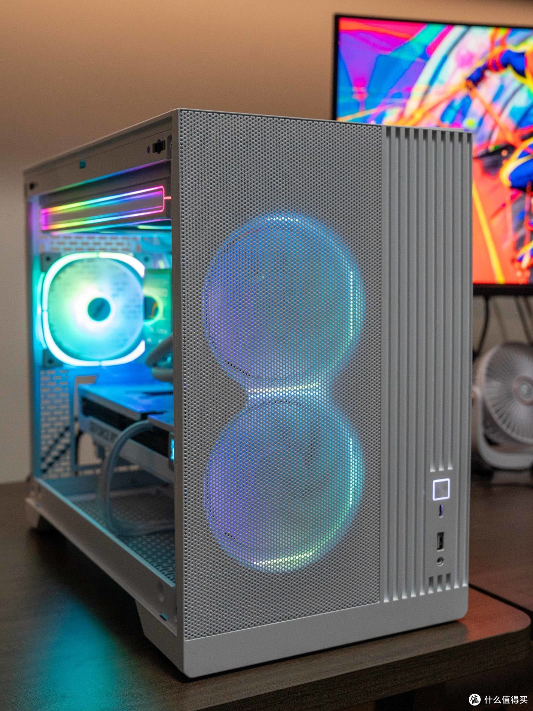1W8小钢炮分享,98X3D+B850M+5070Ti,带你畅玩游戏