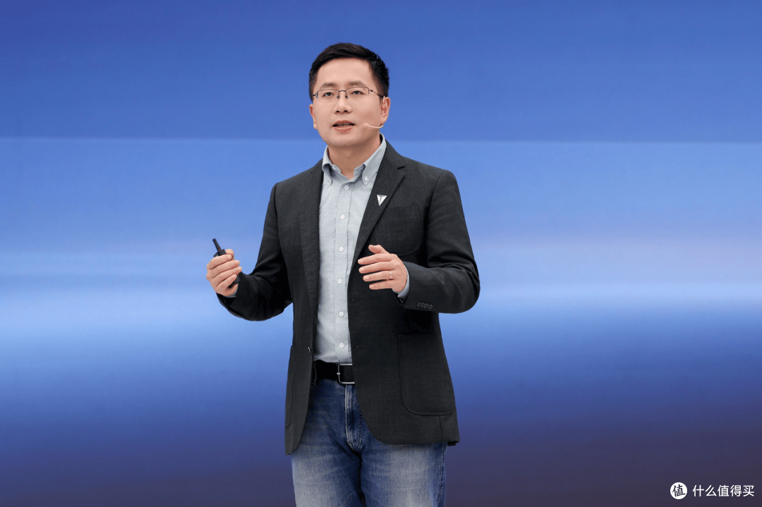 百万用户见证科技平权!深蓝汽车全新S07 AI激光版开启市场普惠