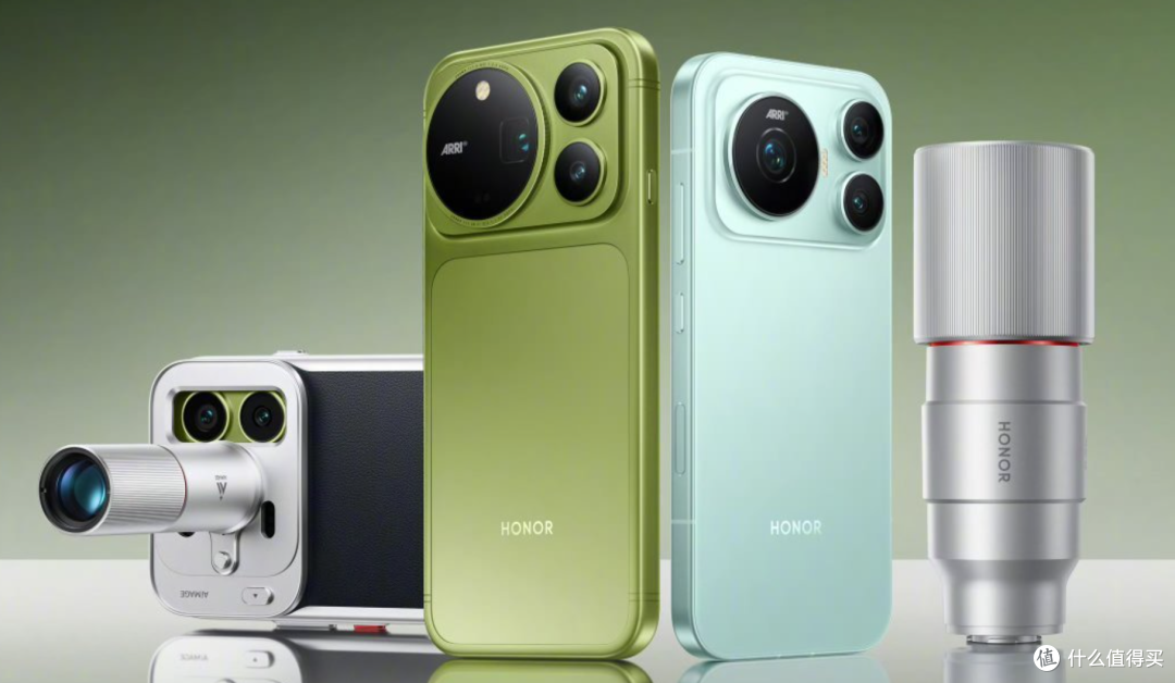11000mAh vs 2亿双摄 vs 阿莱联名:荣耀Magic9三机深度对比!