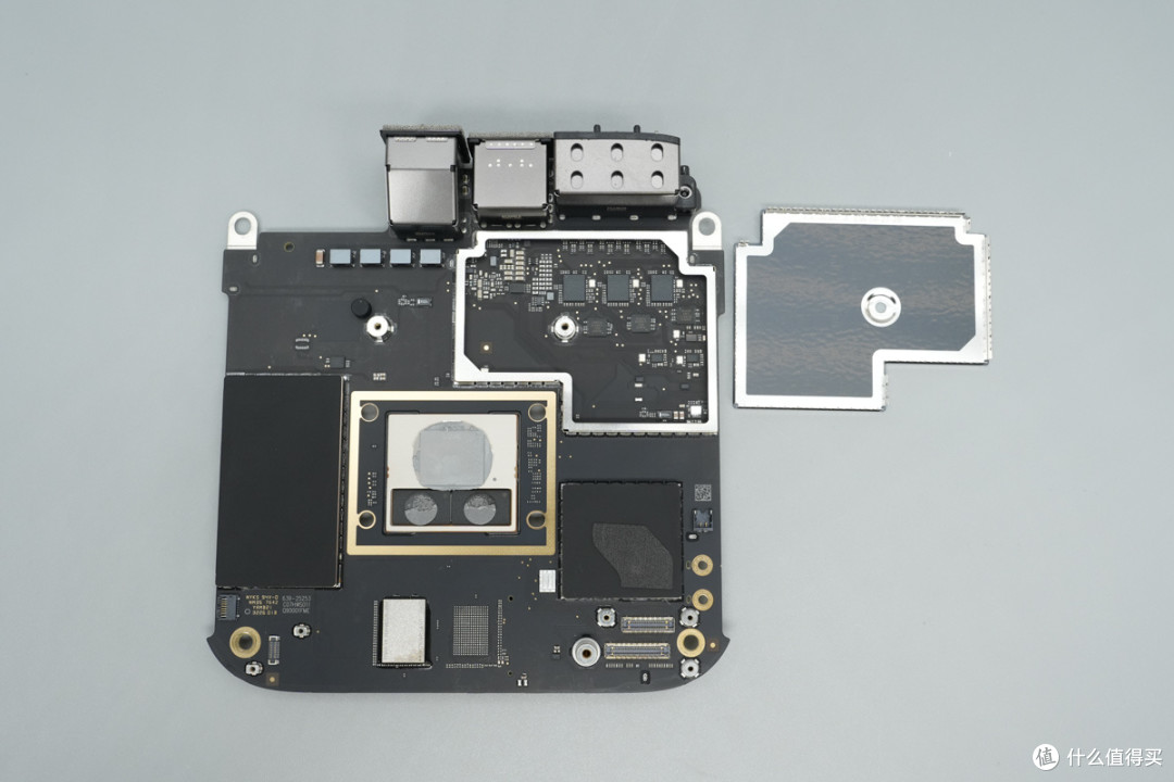 苹果M6 Mac mini迷你主机6999起做得如何?拆解看看