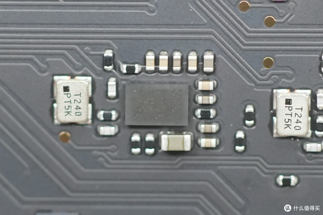 苹果M6 Mac mini迷你主机6999起做得如何?拆解看看