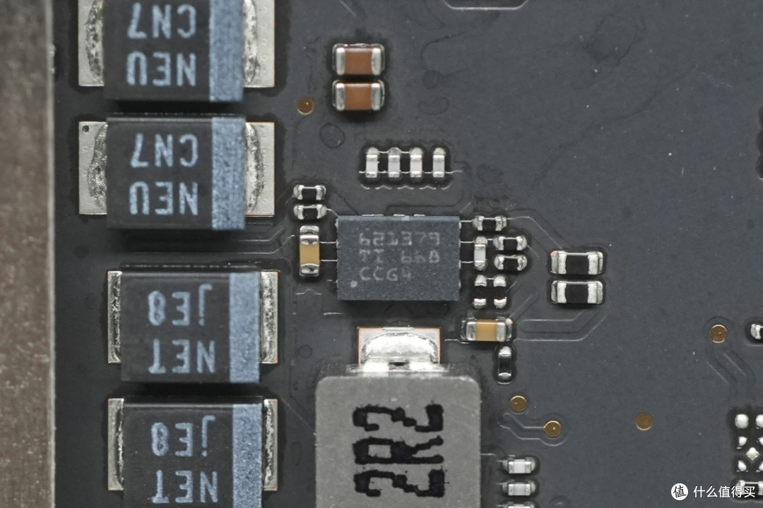 苹果M6 Mac mini迷你主机6999起做得如何?拆解看看