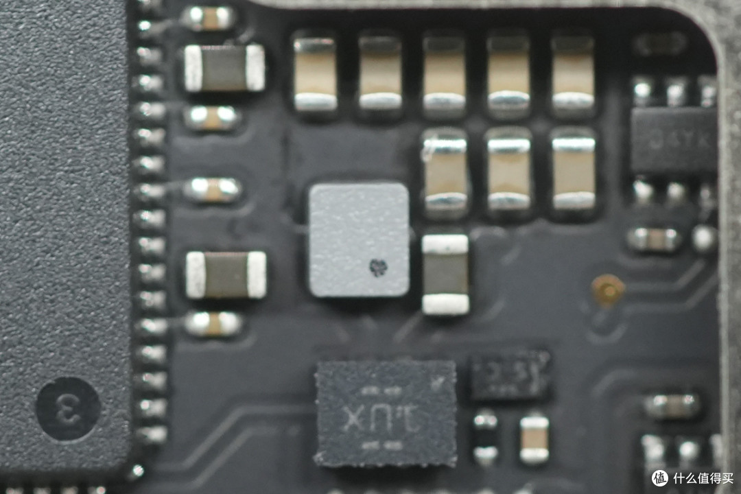 苹果M6 Mac mini迷你主机6999起做得如何?拆解看看