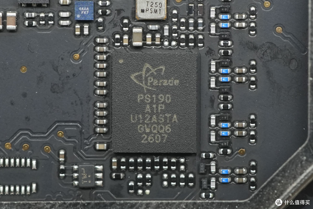苹果M6 Mac mini迷你主机6999起做得如何?拆解看看