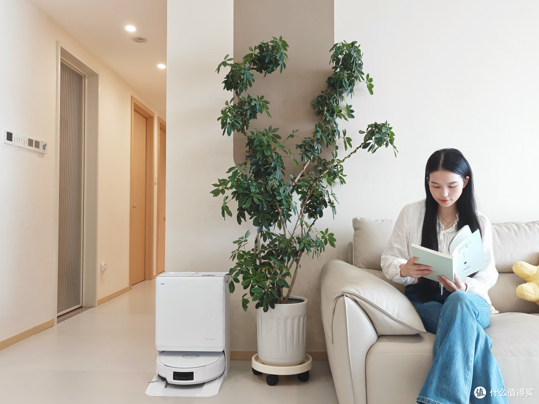 AI双机械臂手脚并用！隐形家务终结者｜云鲸JX Ultra深度实测
