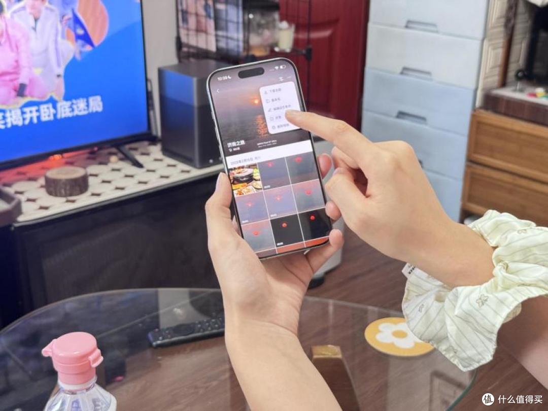 听劝“iPhone18别花钱上 512G”存储交给绿联DH4300 Plus